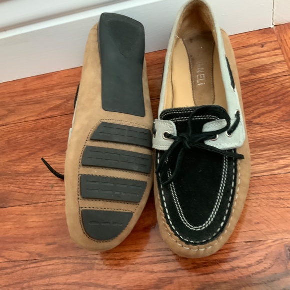 Vaneli loafers. - Picture 3 of 10